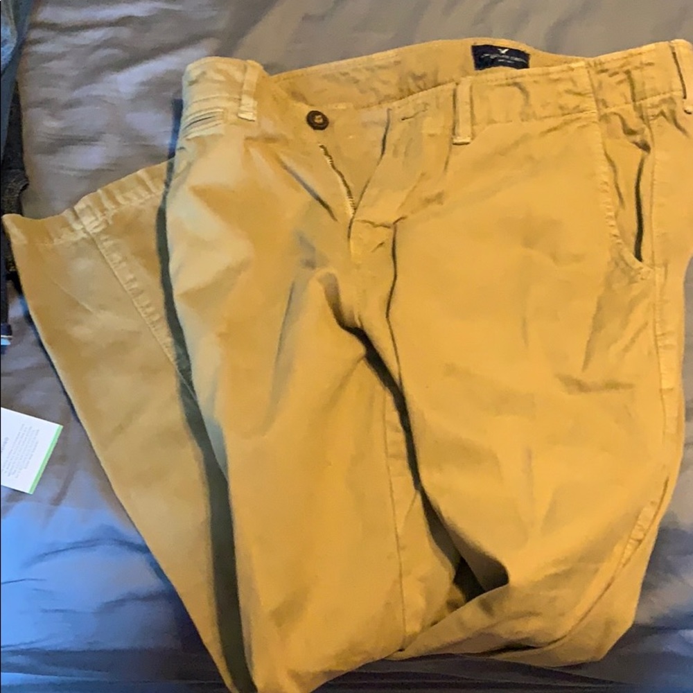 Khaki pants 34 American eagle outfitters